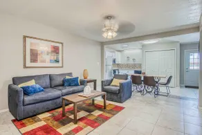 My Cozy Duplex “A” in the Heart of West Side - Image 2