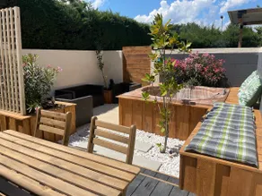 Le Magnolia 4*/jacuzzi – Salamandre de l'Olivier - Image 4