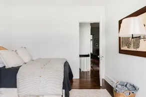 Eclectic Queen Anne Retreat in Downtown Hudson - Image 2