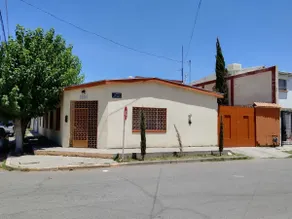 Private, functional and spotless accommodation - Image 4