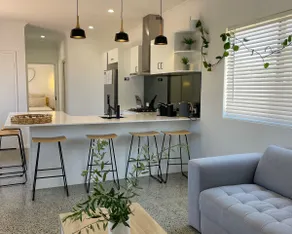 Les Alizees - modern bungalow. - Image 3