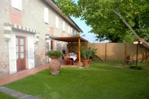 Giovanna's Farmhouse - Image 2