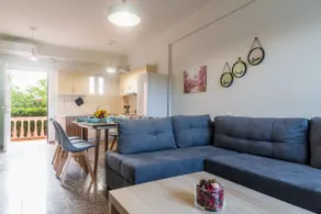 Spacious house for 7 - Image 4