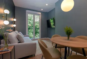 BIG 4 ROOMS in a Centric Home Parking Included - Image 4