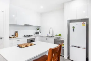 Elegant A2 Apartment in the Heart of Olinda - Image 4