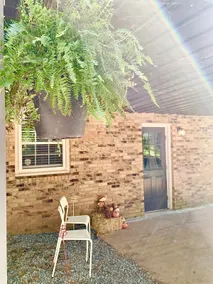 The Hidden Gem – 1BR Walk-Out, 7 Min to I-24 - Image 2