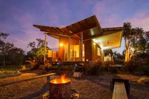Architectural Private bush retreat / pet friendly - Image 2