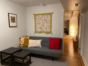 Modern beautiful 1 BD apt on quiet pedestrian st - Image 5