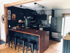 Cozy Cabin in the Woods - Image 3