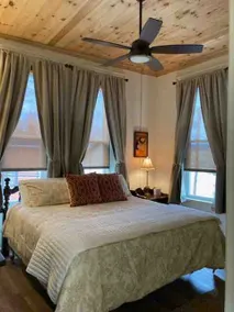 512 Historic Getaway at the Oursler House - Image 4