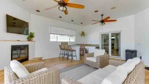 Freda’s Sarasota Oasis! Private Pool & Lounge Area - Image 2