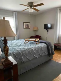 Convenient, comfortable rambler near Mayo Clinic - Image 2