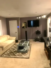 Remodeled home located in English Ave - Image 2