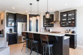 Best Mountain Views in Cochrane w/ private SAUNA! - Image 3
