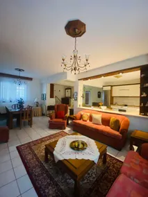 Elaiones house - Image 3