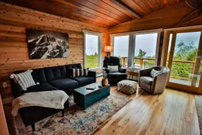 5 min walk to Flattop Trailhead! Aurora! Sauna! - Image 4