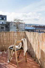 Relax Into Loft Living City Escape with Grand Terr - Image 5