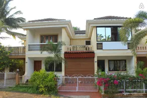 STONE THROW FROM BEACH COMFORT HOME STAY - Image 2