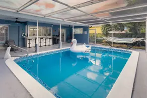 Luxury Pool Home | Miami | Hard Rock & Beach - Image 2