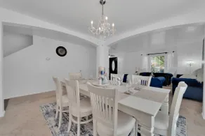 Renew 5 bedrooms Luxury House. Sleeps 10 people - Image 5