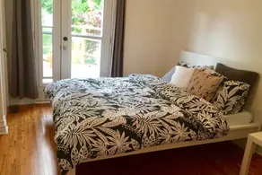 Monthly Toronto Home | 2BR, 3Parking, Private Yard - Image 3