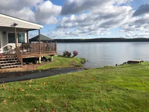 Portage Lake Cabins - Cabin 5 - Image 3
