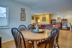 The Garden House 3BR/2BA minutes from UIUC&Stadium - Image 3