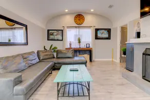 LUXE | MillionDollar House+GuestHouse close to LAX - Image 5