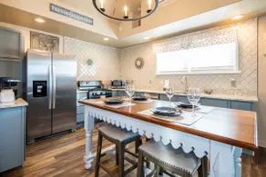 The Bungalow on Blodgett - Image 4