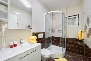 Sea view apartment SUNCE - Image 4