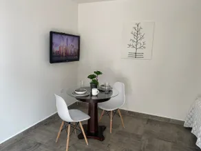 Minimalist Loft Pitic - Image 2