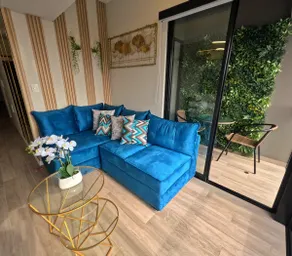 Brand new apartment with pool - Image 3