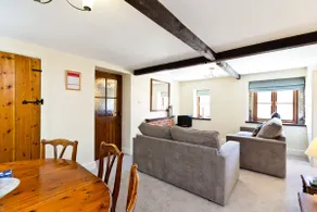 The Farmhouse | Near Carsington Reservoir - Image 2