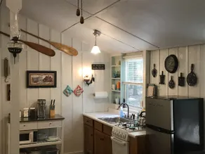 Leona’s Cottage -Uniquely Rustic Comfortably Cozy - Image 3