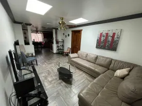 5-bdrm home . 10 mins from Downtown Denver. - Image 3