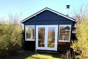 Lovely holiday home with garden in the centre of Egmond-Binnen - Image 2