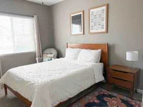 Clovis Large 3 Bedroom Family Home with Crib - Image 5
