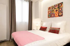 ARC DE TRIOMPHE APARTMENT - Image 4