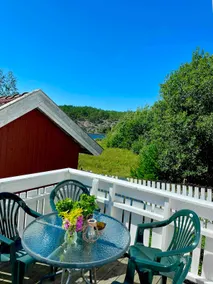 Idyllic annex by the lake - Image 5