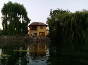 River House Buna - Image 2