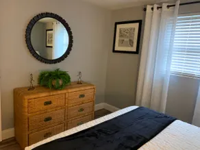 Cozy “Casa Bonita” 3/2 Close to beaches, 6 Guests - Image 5