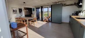 Cozy cottage with beautiful sea views - Image 4