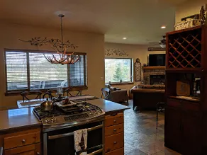 1 of a kind home Near Ski/hike/Bike/Golf/Shop - Image 5