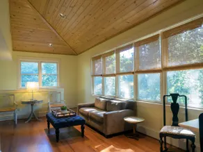 Relaxing apt by Overton Square and Overton Park. - Image 2