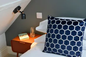 Nest House Super cosy one bedroom detached lodge center Huntingdon - Image 5