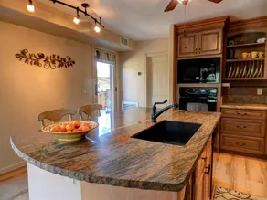 Casita De Burch with Pickleball Court - Image 5