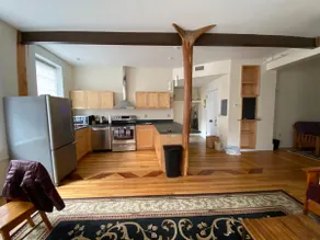 Modern apartment in the heart of town! - Image 4