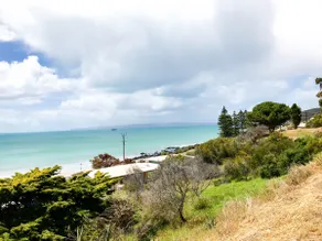 A minute walk to beach, with amazing views. - Image 4