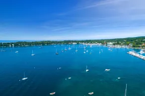 Lake Street Retreat - In town Harbor Springs - Image 3