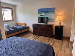 Knot Three | Dog-Friendly •Balcony Overlooking ICW - Image 4
